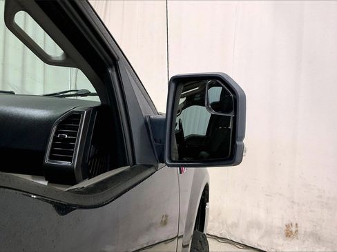 Used 2019 Ford F150 XLT w/ Equipment Group 302A Luxury image 11