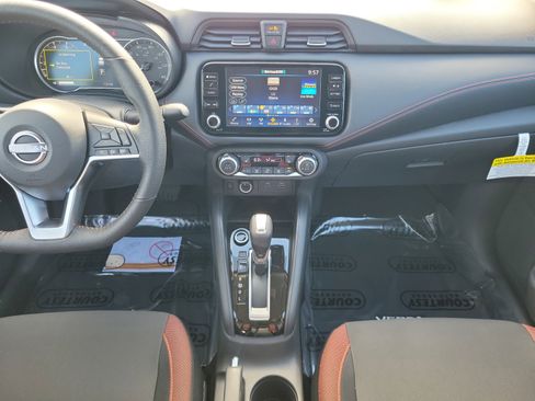New 2025 Nissan Versa SR w/ Trunk Package FWD image 15