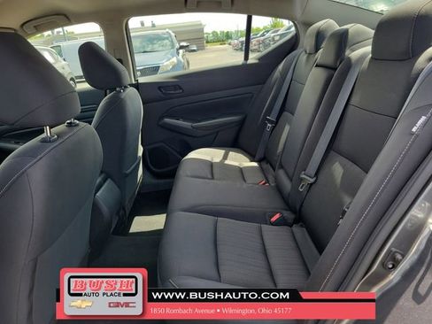 Used 2024 Nissan Altima 2.5 SV FWD image 12