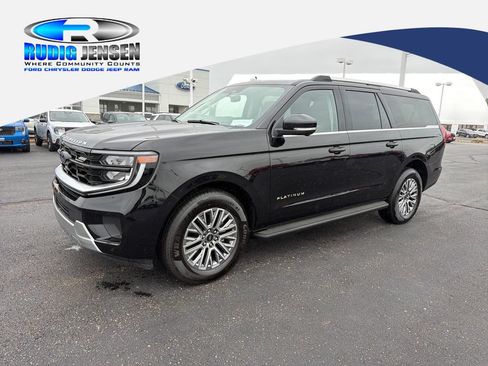 Used 2026 Ford Expedition Max Platinum AWD/4WD image 1