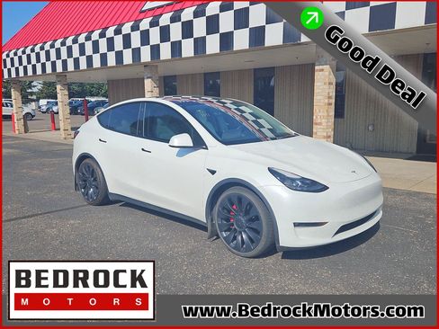 Used 2021 Tesla Model Y Performance AWD/4WD image 1