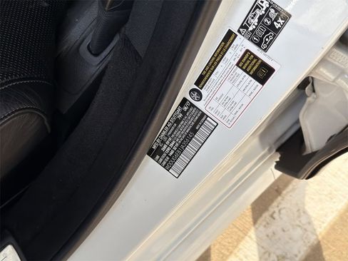 Used 2018 Mercedes-Benz S 450 4MATIC Sedan w/ AMG Line Exterior image 5