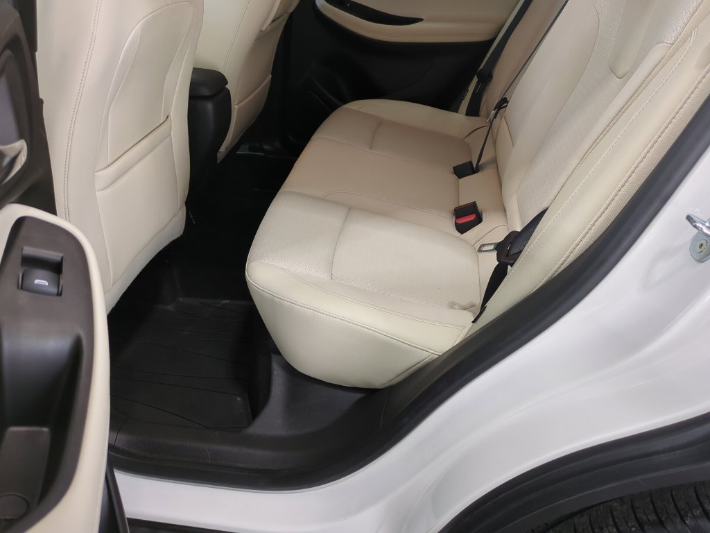 Used 2024 Buick Encore GX Preferred w/ Comfort Package AWD/4WD image 15