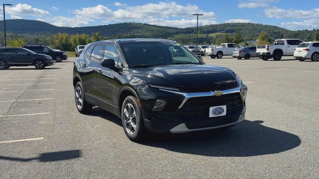 New 2026 Chevrolet Blazer LT w/ LPO, Floor Liner Package AWD/4WD image 2