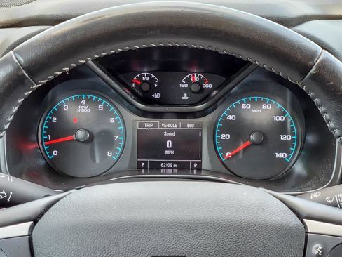 Used 2021 Chevrolet Colorado LT w/ LT Convenience Package AWD/4WD image 17