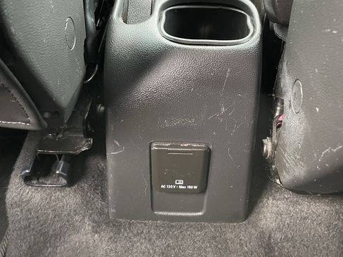 Used 2018 Chevrolet Trax LT w/ LT Convenience Package FWD image 16