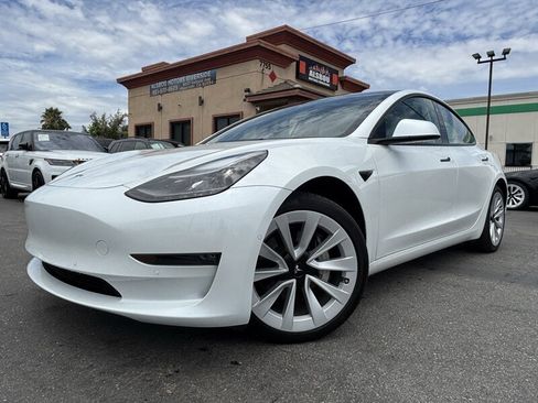 Used 2022 Tesla Model 3 Long Range AWD/4WD image 1