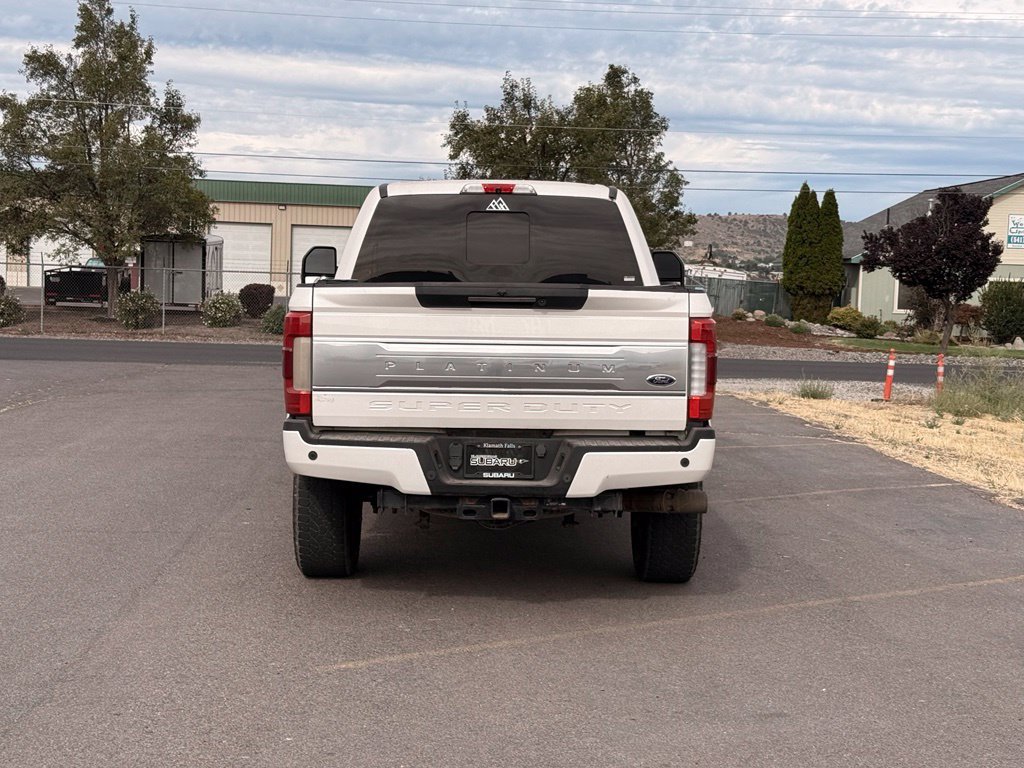 Used 2017 Ford F250 Platinum AWD/4WD image 4
