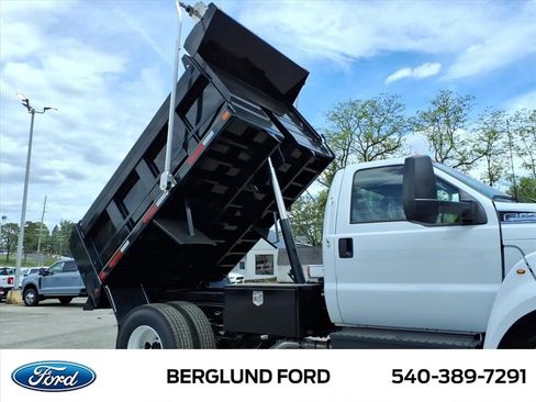 New 2027 Ford F650 2WD Regular Cab Super Duty image 10