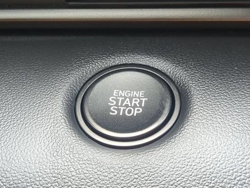 Certified 2026 Hyundai Elantra Sport FWD image 25