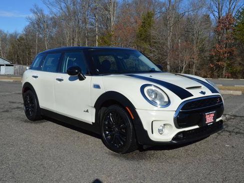 Used 2017 MINI Cooper Clubman S AWD/4WD image 3