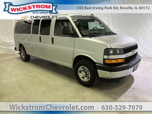 Certified 2025 Chevrolet Express 3500 LT w/ LT Preferred Equipment Group image 1
