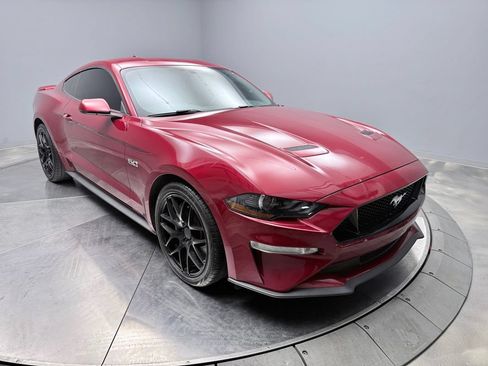 Used 2020 Ford Mustang GT RWD image 3