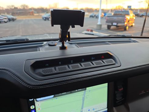 Used 2024 Ford Bronco Raptor image 19