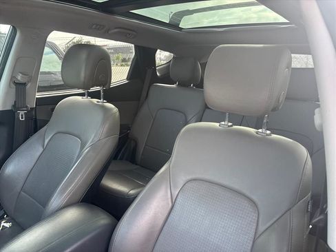 Used 2015 Hyundai Santa Fe Sport w/ Option Group 04 FWD image 17