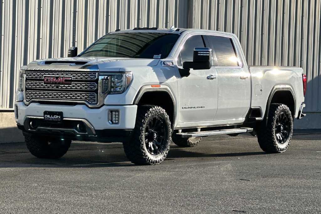 Used 2020 GMC Sierra 2500 Denali w/ Denali Ultimate Package AWD/4WD image 11