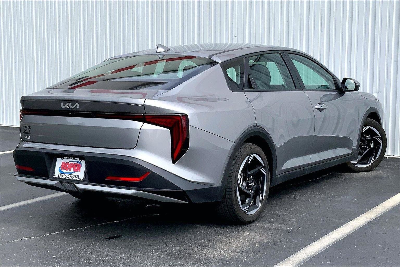 Used 2025 Kia K4 EX FWD image 10