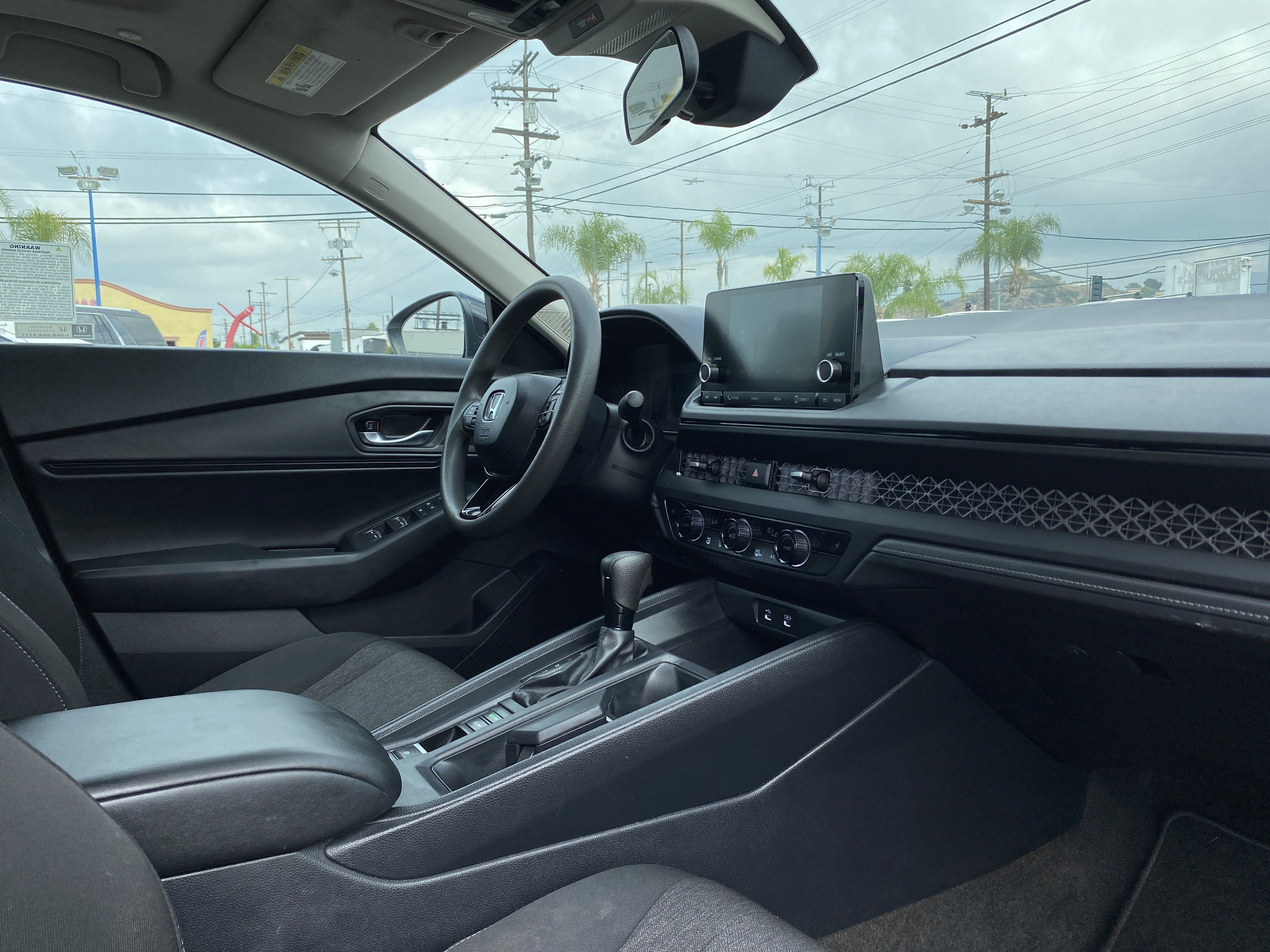 Used 2025 Honda Accord SE image 27