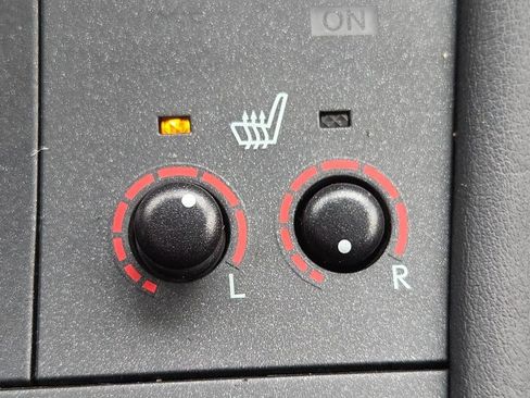 Used 2012 Lexus CT 200h Premium FWD image 11