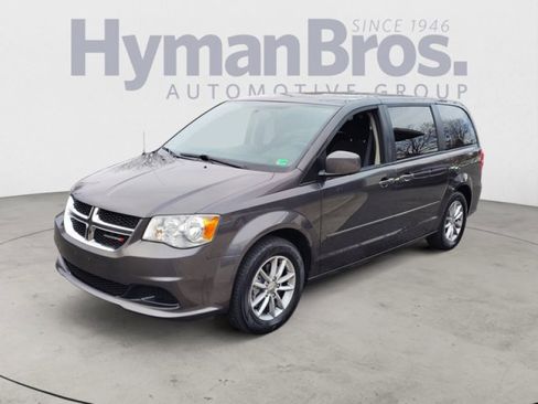 Used 2016 Dodge Grand Caravan SE image 7