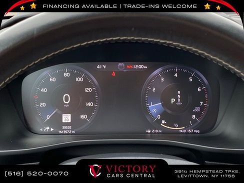 Used 2021 Volvo XC40 T5 R-Design w/ Advanced Package image 44