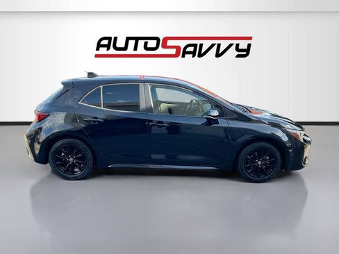 Used 2023 Toyota Corolla SE w/ SE Premium Package FWD image 8