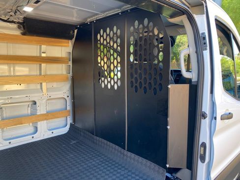 Used 2025 Ford Transit 250 Low Roof w/ Exterior Upgrade Package RWD image 29