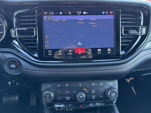 Used 2024 Dodge Durango GT image 12