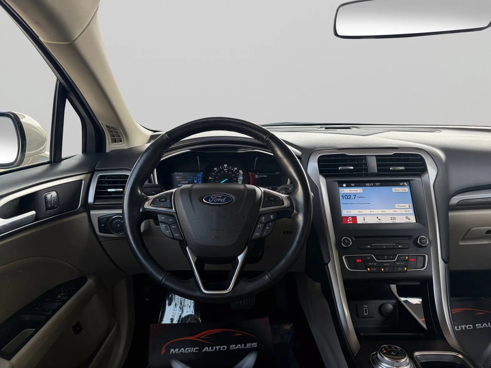 Used 2017 Ford Fusion Energi SE FWD image 28