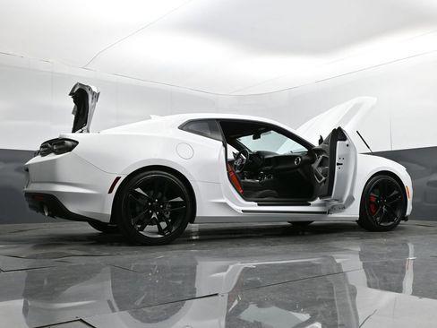 Used 2024 Chevrolet Camaro LT w/ RS Package RWD image 32
