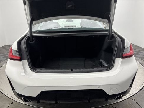 Used 2025 BMW 330i xDrive Sedan w/ M Sport Package image 21