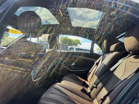 Used 2018 Mercedes-Benz S 560 4MATIC Sedan image 32