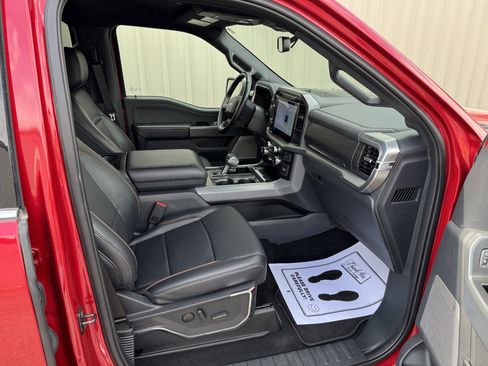 Used 2024 Ford F150 Lariat AWD/4WD image 28
