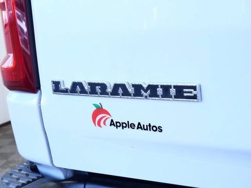 Used 2025 RAM 1500 Laramie w/ Sport Appearance Package AWD/4WD image 8