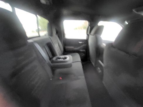 Used 2025 Nissan Frontier PRO-4X w/ Pro Convenience Package image 9