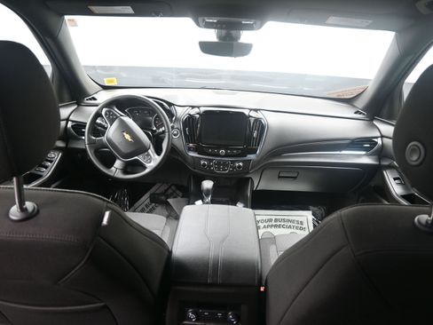 Used 2023 Chevrolet Traverse LT w/ Rear Camera Mirror Package AWD/4WD image 22