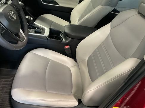 Used 2023 Toyota RAV4 XLE Premium AWD/4WD image 11