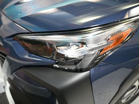 Used 2025 Subaru Outback Premium w/ Popular Package #1A image 13