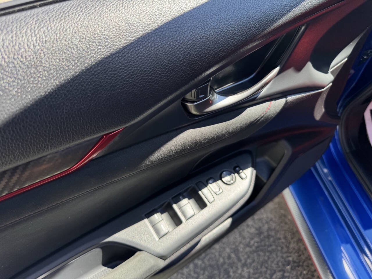 Used 2018 Honda Civic Type R image 16