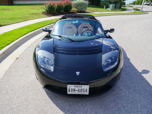 Used 2010 Tesla Roadster RWD image 15