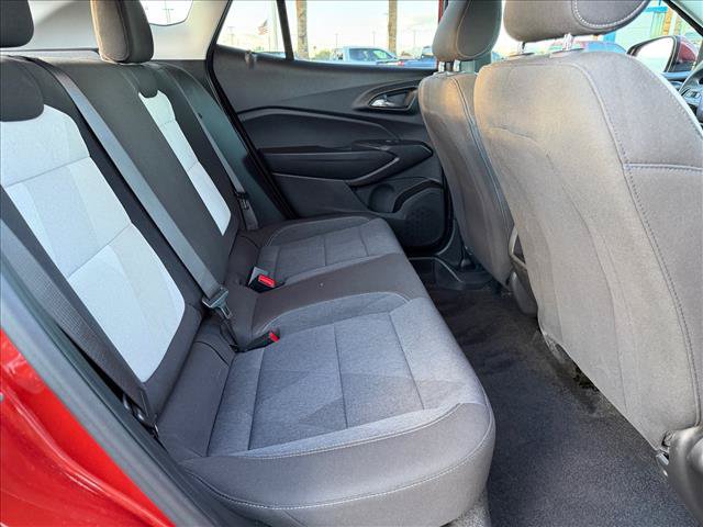 Certified 2024 Chevrolet Trax LS w/ LS Convenience Package FWD image 10