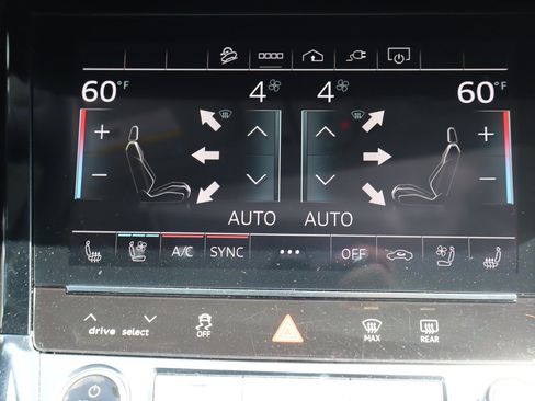Used 2021 Audi e-tron Premium Plus w/ Premium Plus Package AWD/4WD image 14