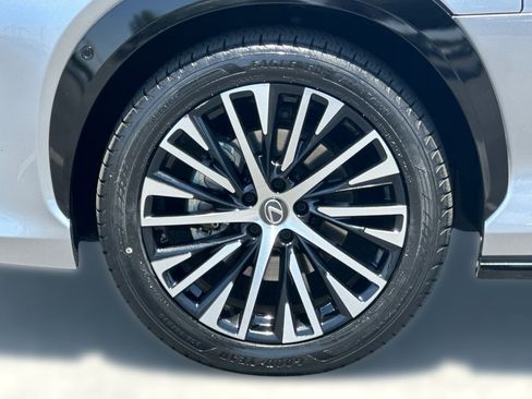 Used 2023 Lexus RZ 450e Premium w/ Accessory Package (Z1) AWD/4WD image 13