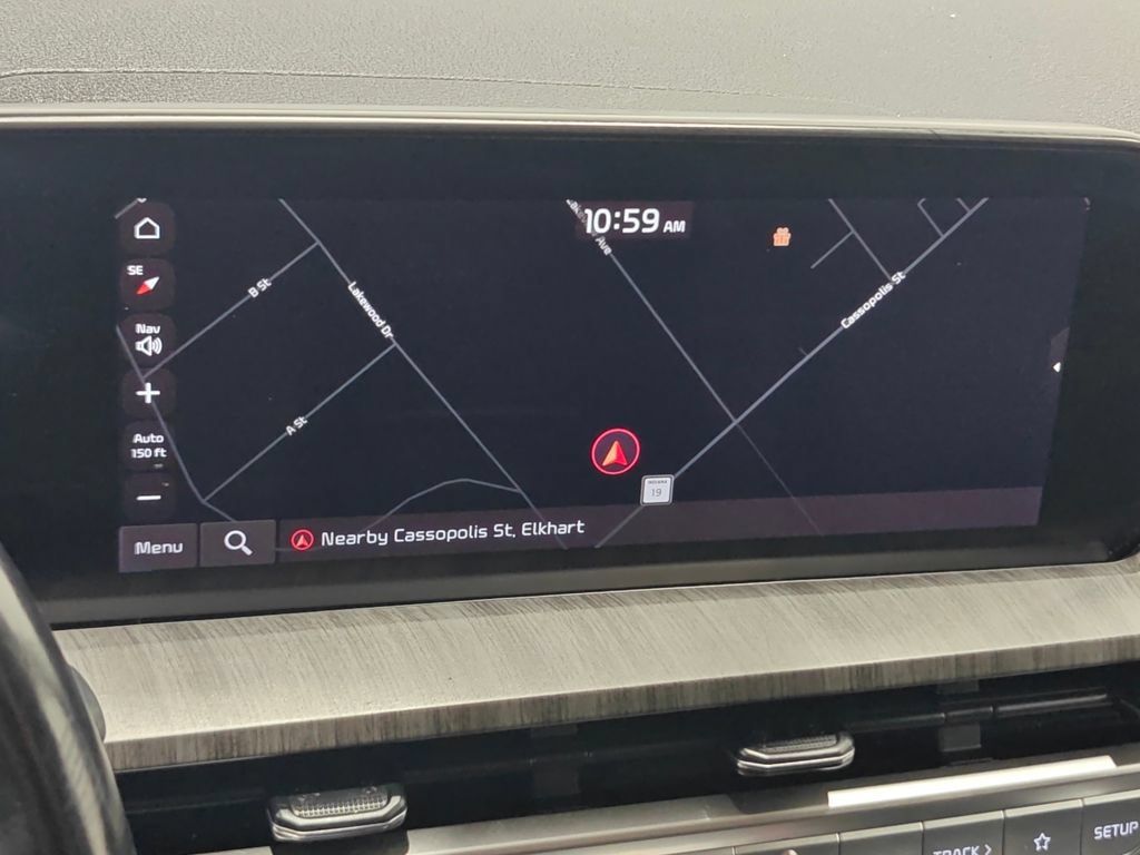 Used 2023 Kia Telluride EX w/ EX Captain's Chair Package AWD/4WD image 6