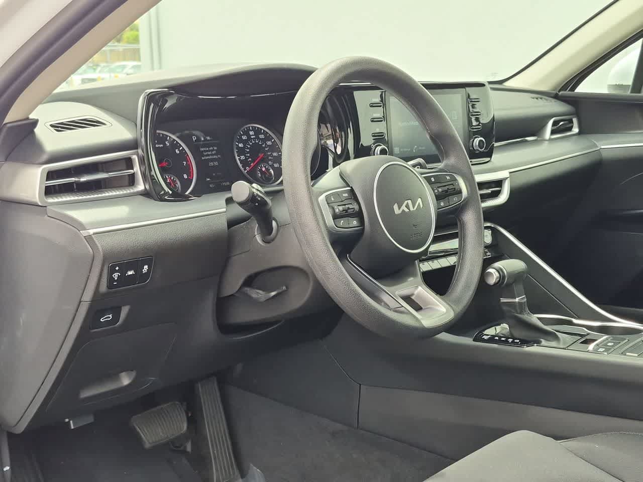 Used 2023 Kia K5 LXS FWD image 10