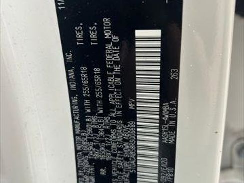 Certified 2024 Toyota Grand Highlander XLE image 10