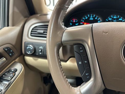 Used 2013 Chevrolet Tahoe LT image 29