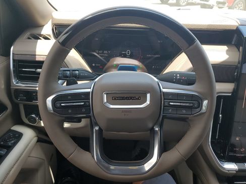 New 2026 GMC Yukon Denali w/ Advanced Technology Package RWD image 24