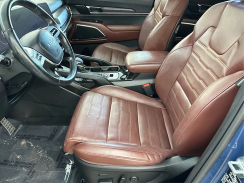 Used 2024 Kia Telluride SX Prestige AWD/4WD image 13