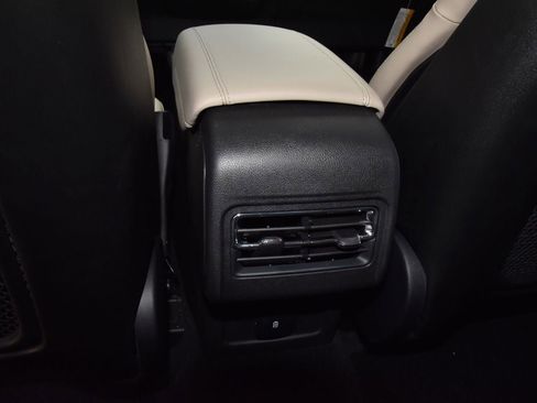 New 2026 Lincoln Corsair Premiere FWD image 18